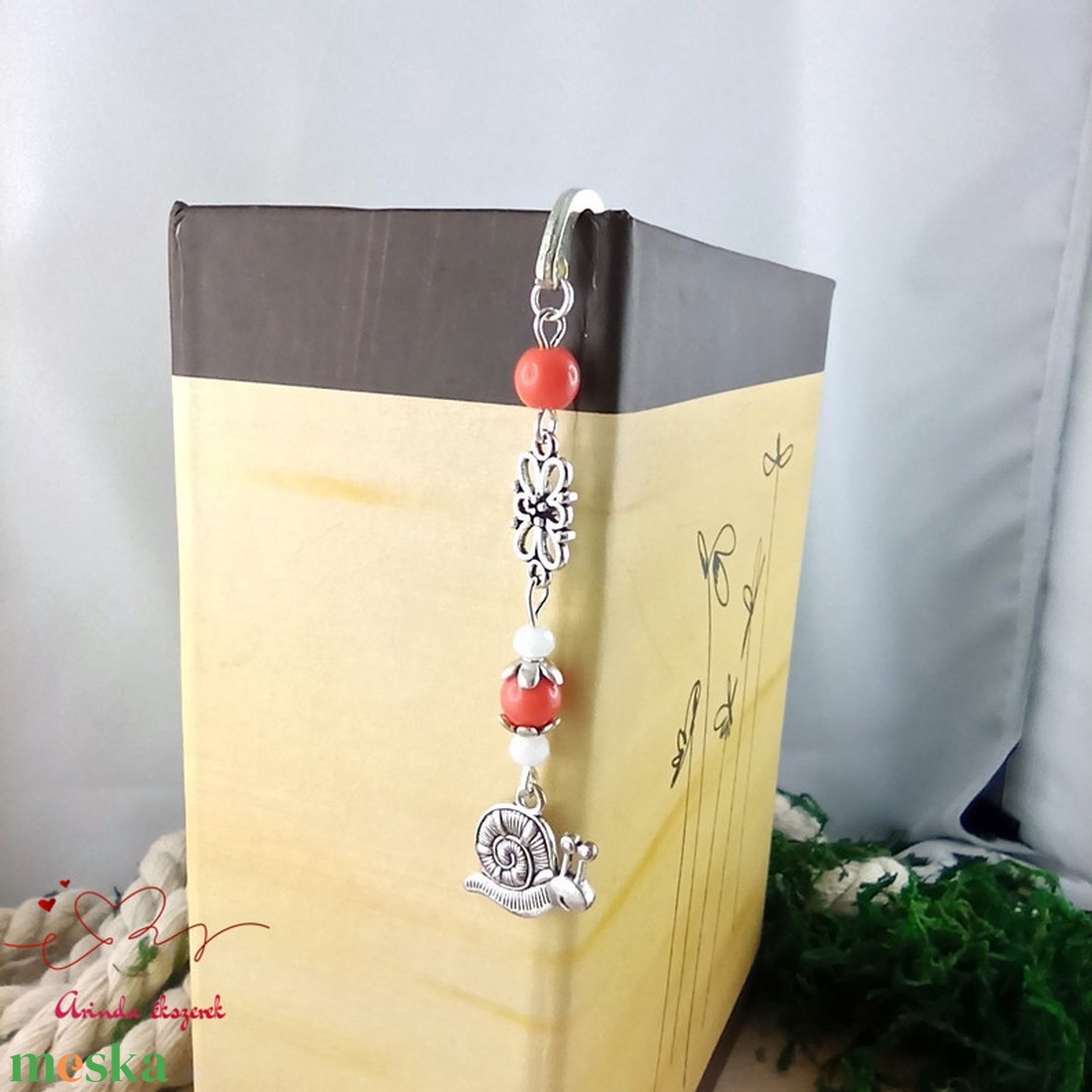 Csiga medálos könyvjelző � vidám, szerethető ajándék - könyv & zene - könyvjelző - Meska.hu