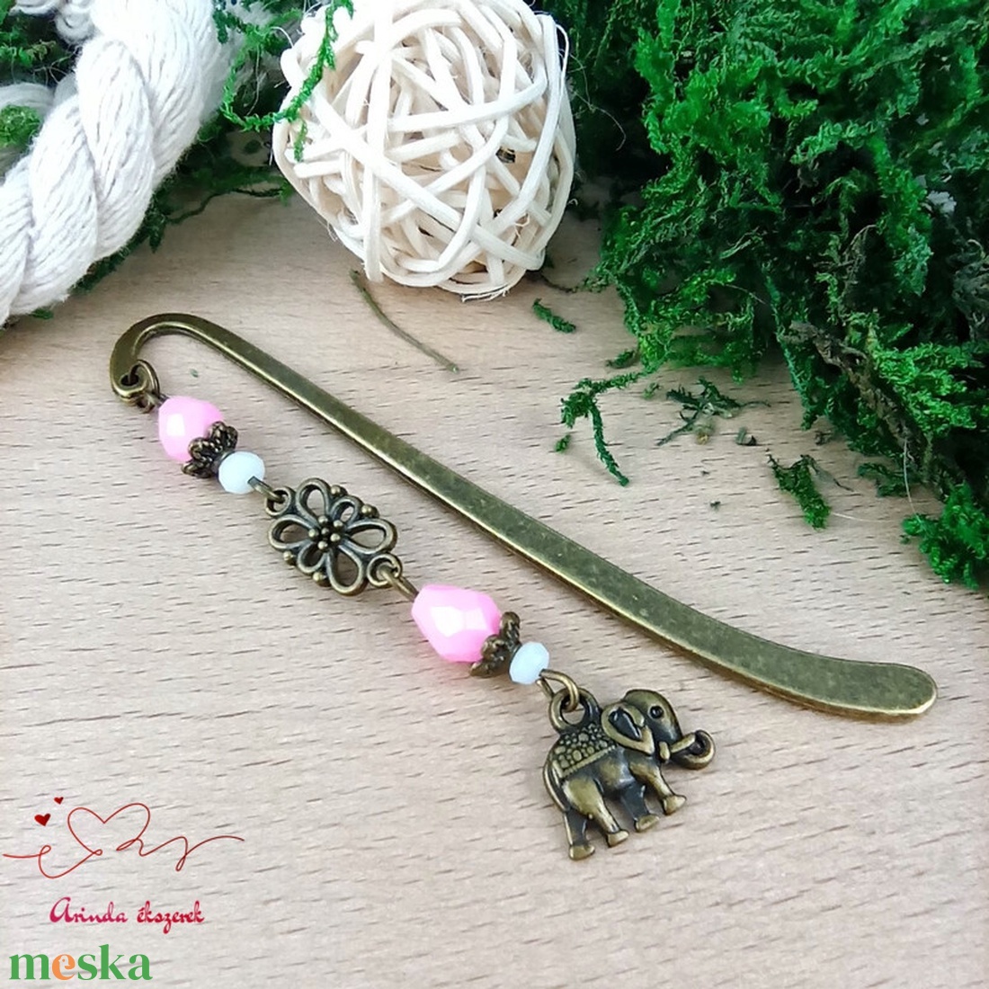 Elefánt medálos könyvjelző rózsaszín gyöngyökkel � szerencsét hozó ajándék - könyv & zene - könyvjelző - Meska.hu