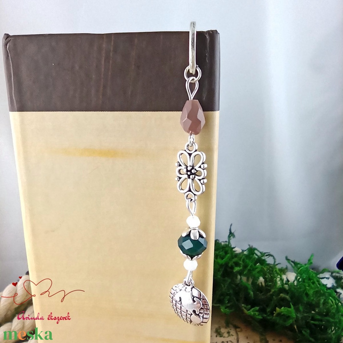 Földgömb könyvjelző pedagógusnak � egyedi ajándék pedagógusnapra és évzáróra - könyv & zene - könyvjelző - Meska.hu