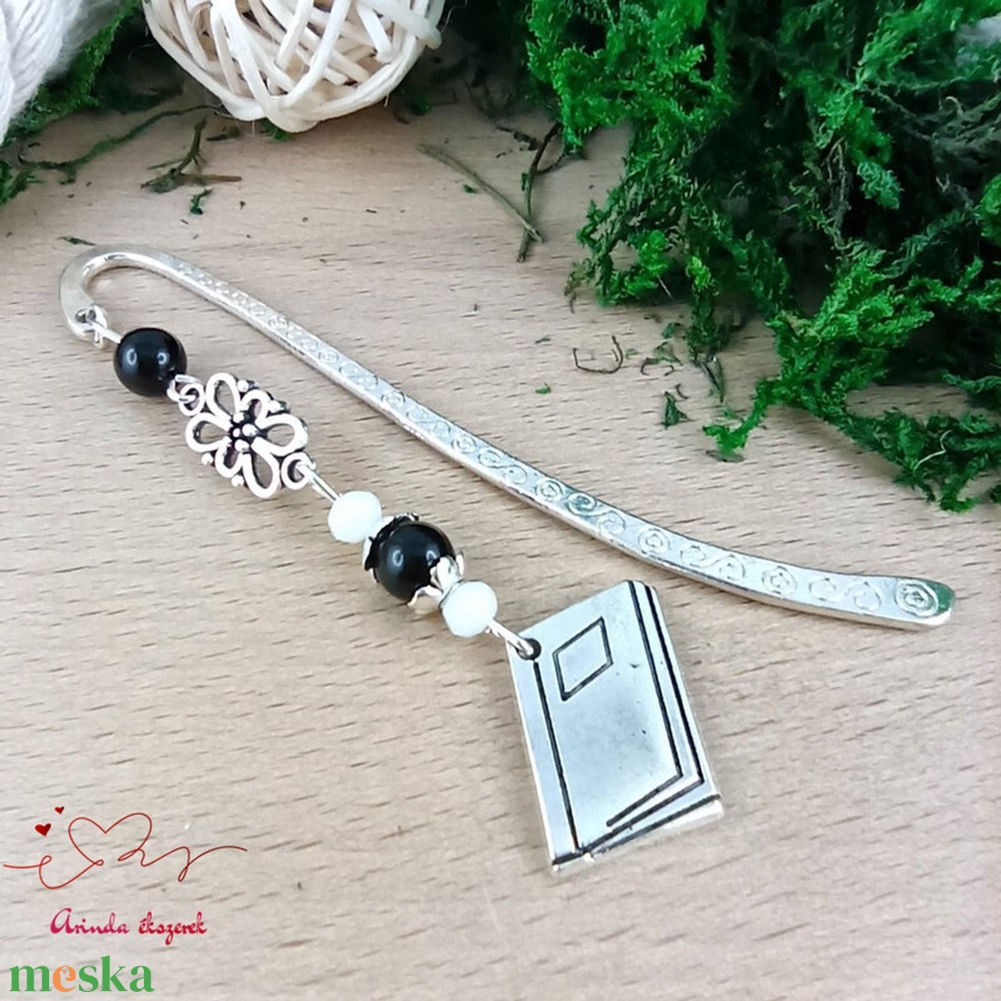 Fekete könyv charmos könyvjelző � pedagógusnapi és évzáró ajándék - könyv & zene - könyvjelző - Meska.hu