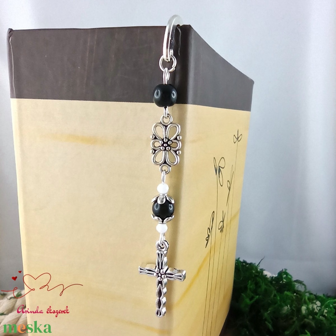 Fekete kereszt könyvjelző � hittan, erkölcstan pedagógusnak � évzáró, pedagógusnapi ajándék - könyv & zene - könyvjelző - Meska.hu