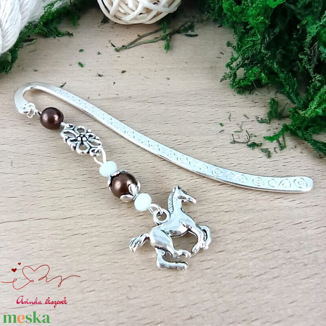 Barna ló könyvjelző � elegáns, kézműves ajándék lovasoknak és állatbarátoknak - könyv & zene - könyvjelző - Meska.hu