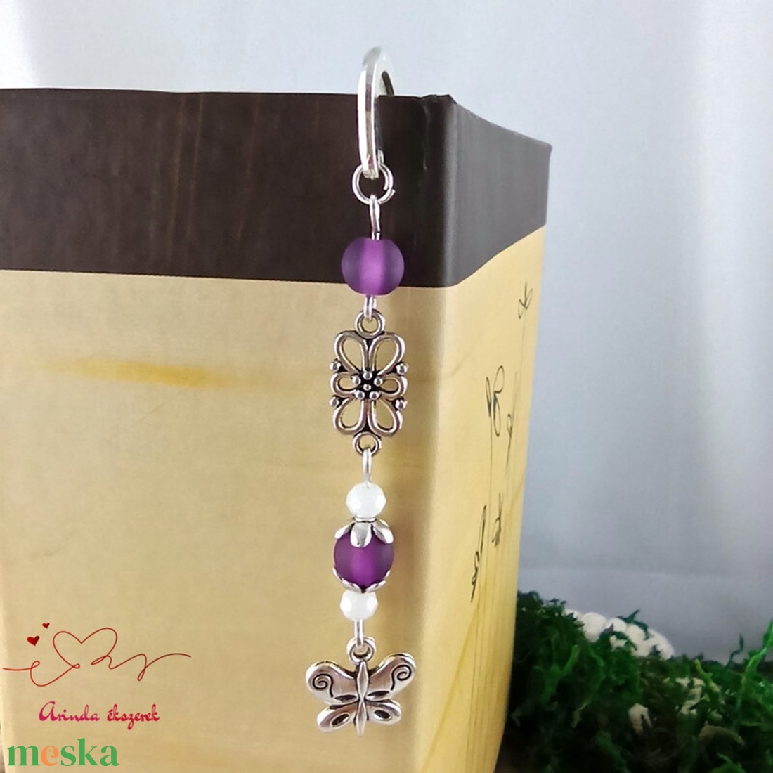 Lila pillangós könyvjelző pedagógusnak � évzáró ajándék - könyv & zene - könyvjelző - Meska.hu