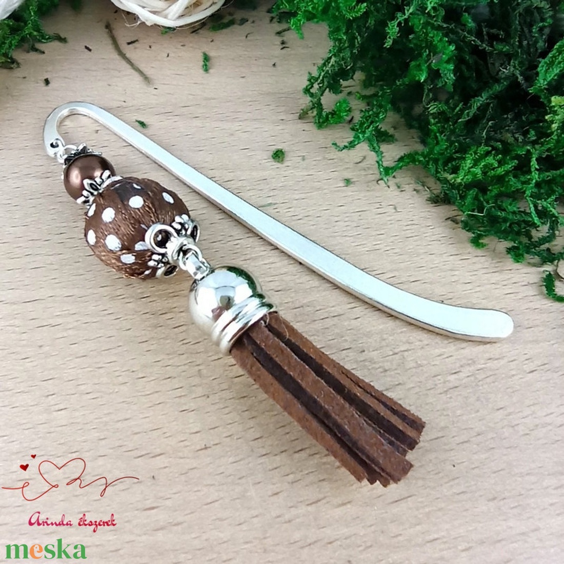 Barna vidám pöttyös bojtos könyvjelző � kedves ajándék pedagógusnak  - könyv & zene - könyvjelző - Meska.hu