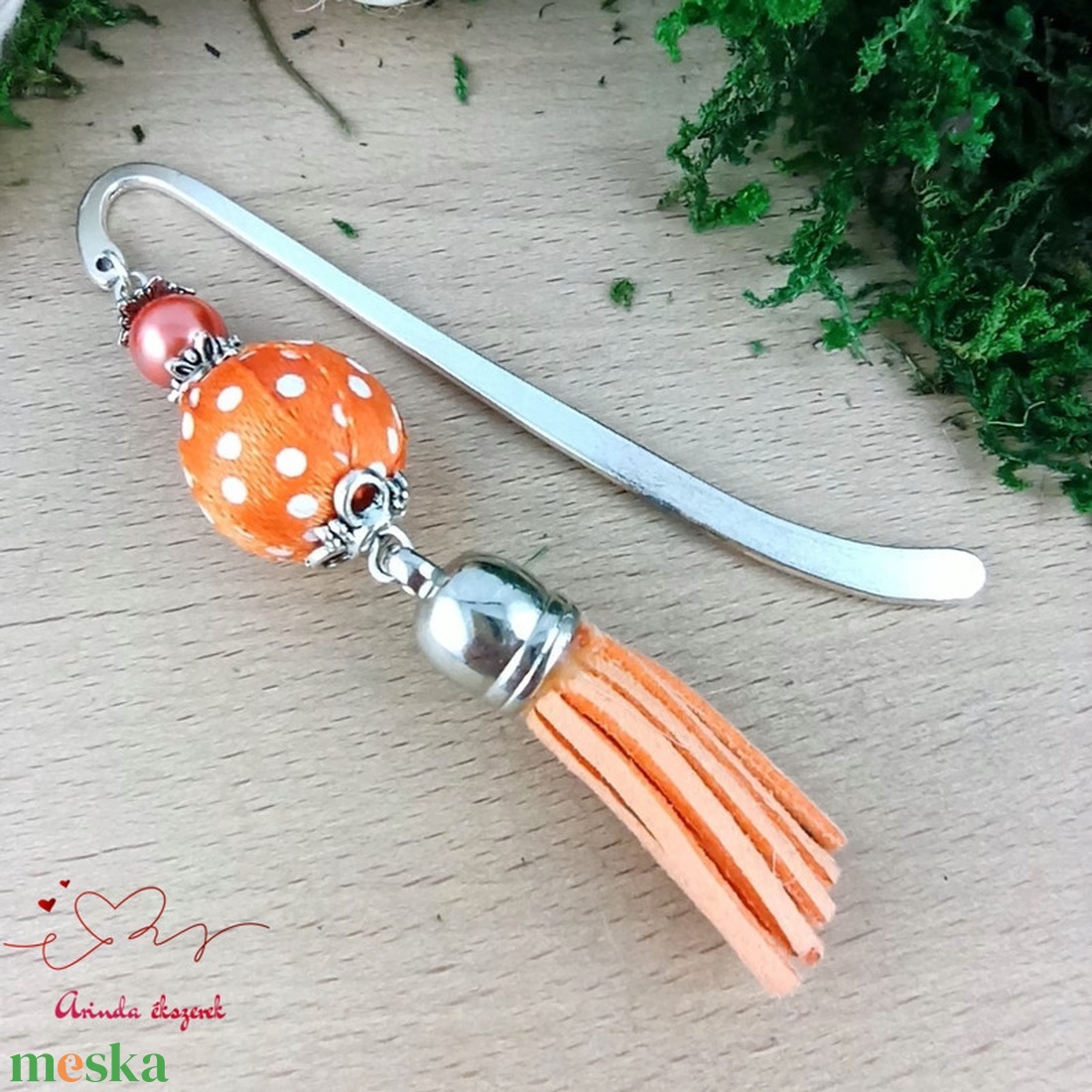 Narancs vidám pöttyös bojtos könyvjelző � kedves ajándék pedagógusnak  - könyv & zene - könyvjelző - Meska.hu