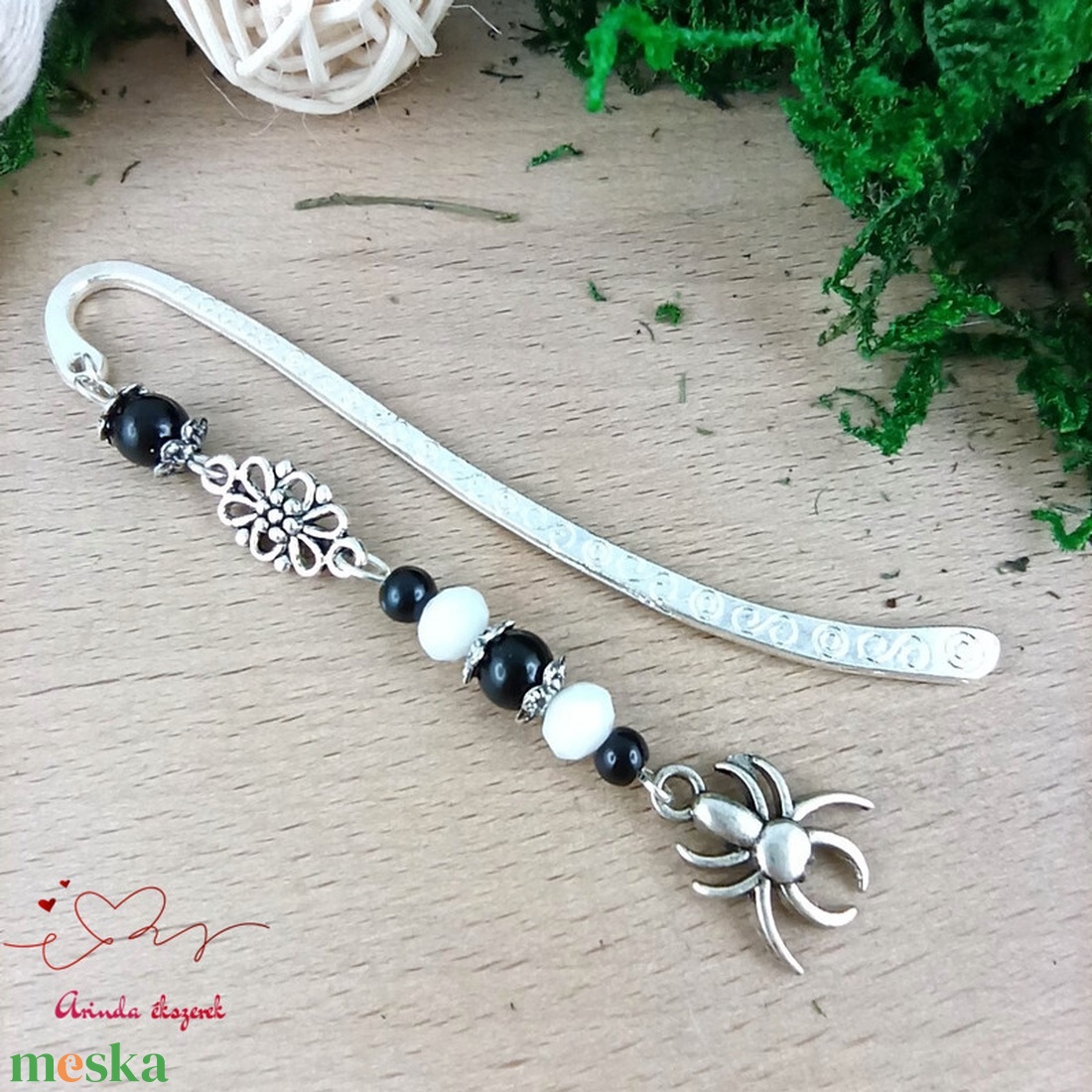 Pókos könyvjelző � fekete-fehér, különleges hangulatú - könyv & zene - könyvjelző - Meska.hu