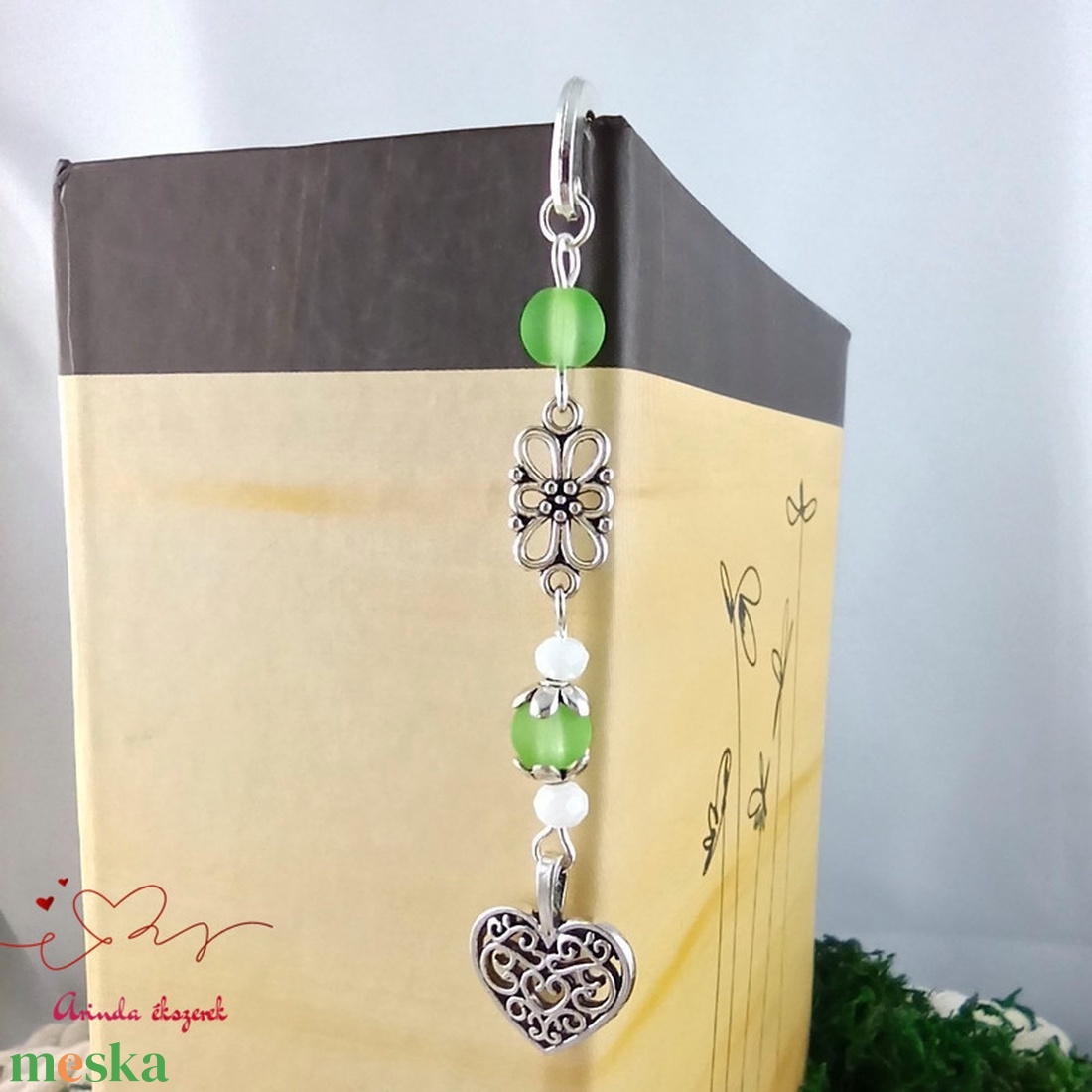 Szív charm könyvjelző pedagógusnapra � zöld gyöngyökkel - könyv & zene - könyvjelző - Meska.hu