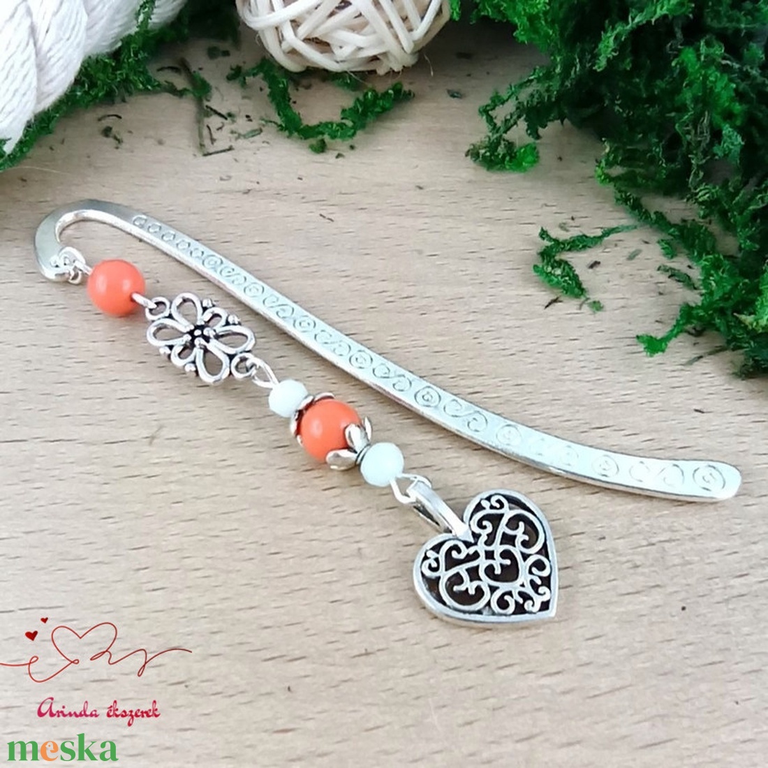 Szív charm könyvjelző pedagógusnapra � narancs gyöngyökkel - könyv & zene - könyvjelző - Meska.hu