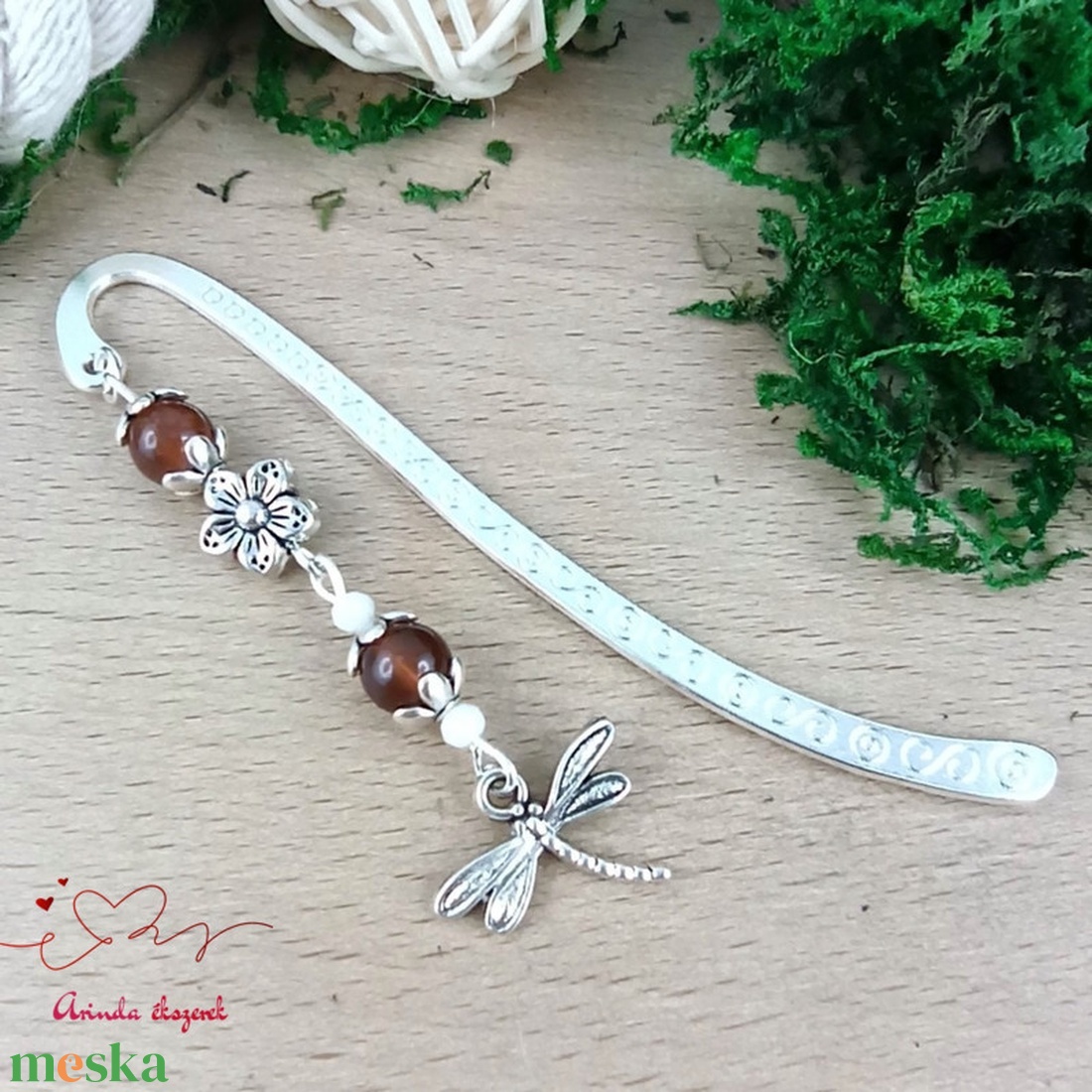 Szitakötő charm könyvjelző óvónéninek évzáróra � barna gyöngyökkel - könyv & zene - könyvjelző - Meska.hu