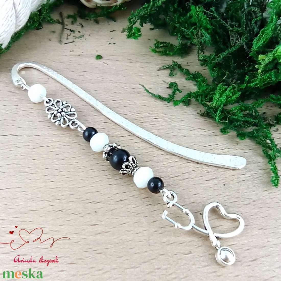 Sztetoszkóp charm könyvjelző � fekete gyöngyökkel, egészségügyi dolgozóknak - könyv & zene - könyvjelző - Meska.hu