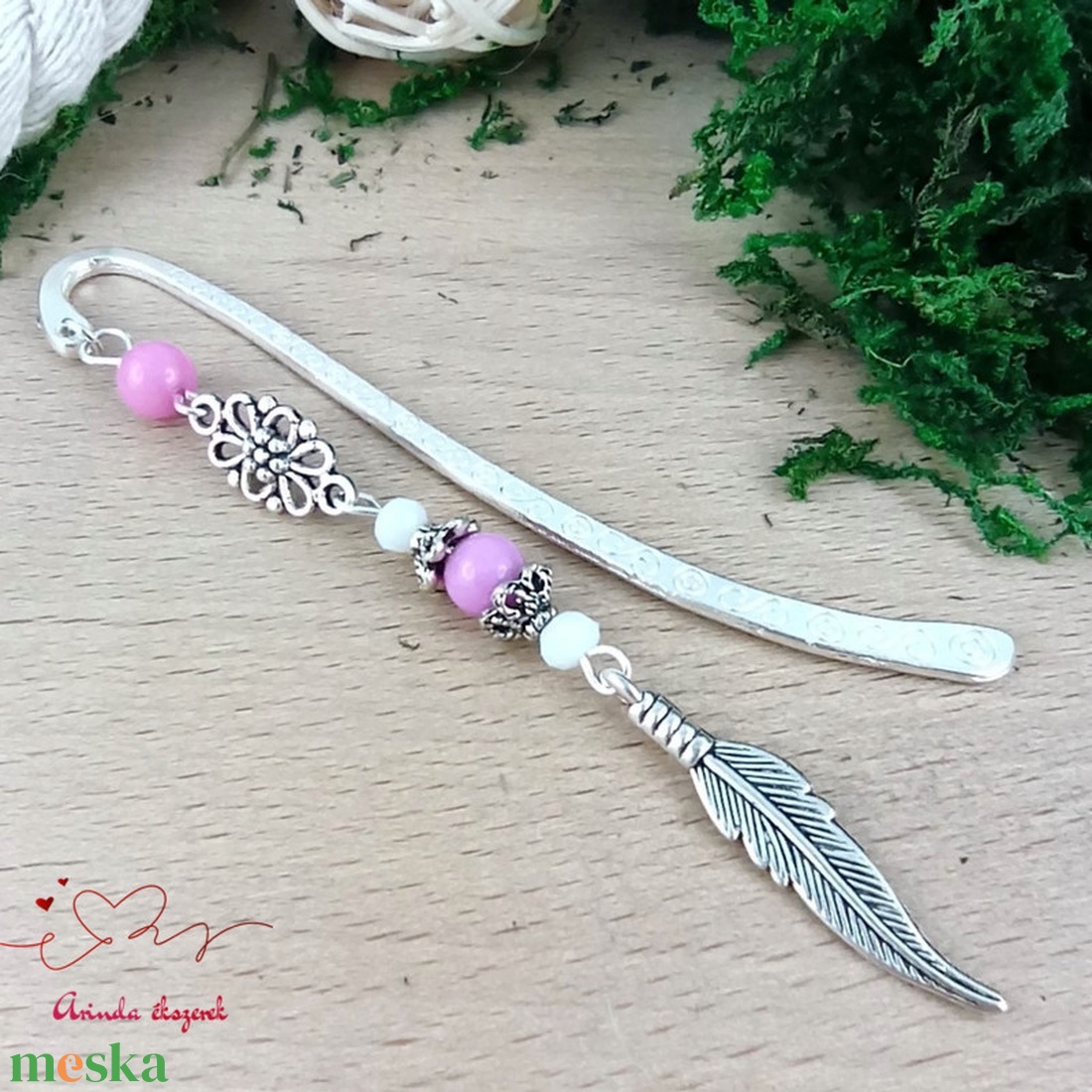 Toll charm könyvjelző � halványlila gyöngyökkel, pedagógusnapi ajándék - könyv & zene - könyvjelző - Meska.hu