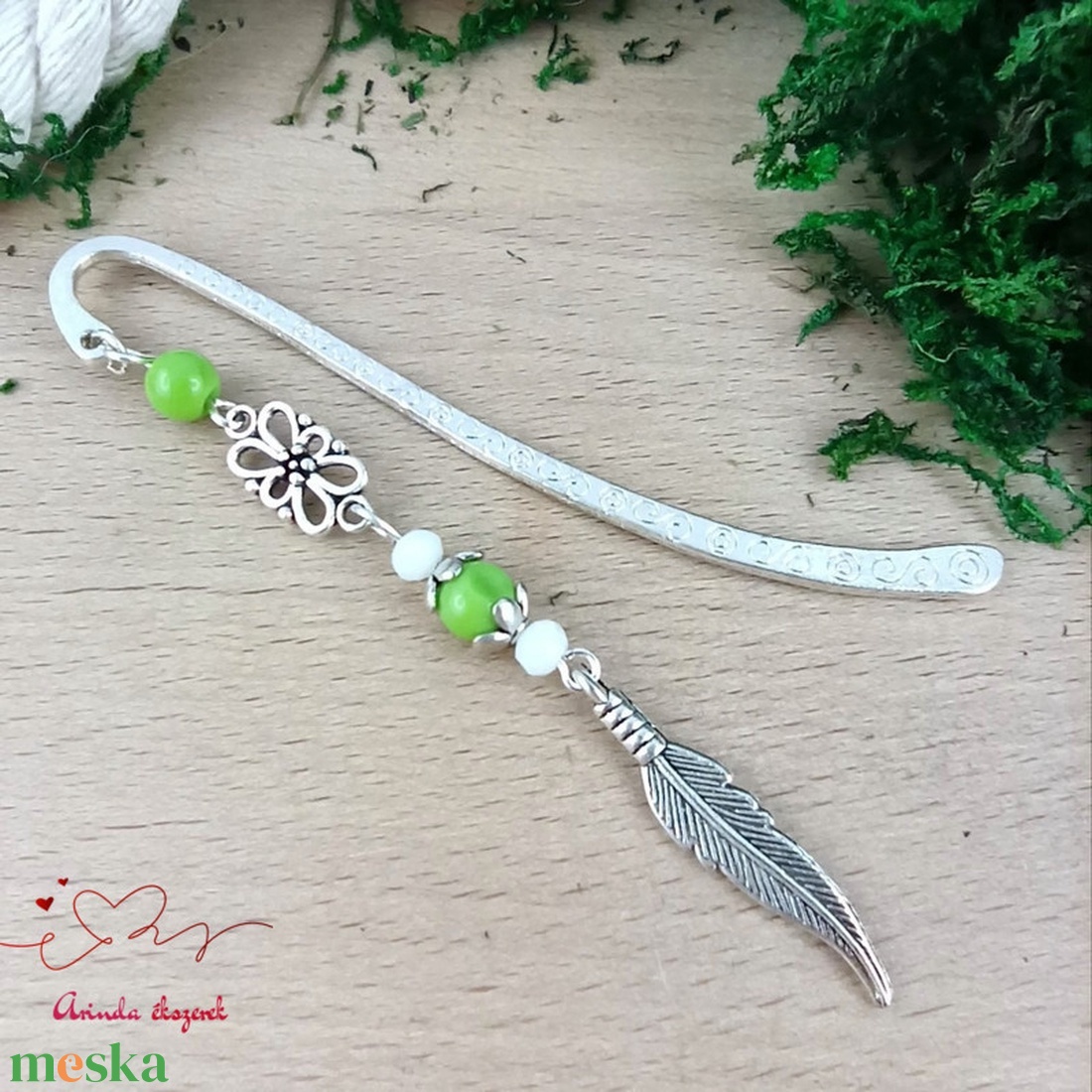 Toll charm könyvjelző � zöld gyöngyökkel, pedagógusnapi ajándék - könyv & zene - könyvjelző - Meska.hu