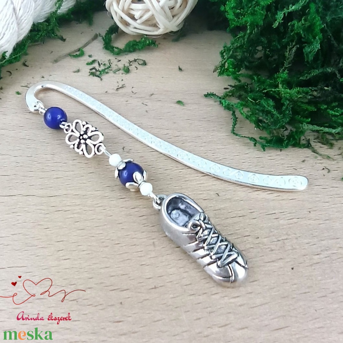 Tornacipő könyvjelző � ballagási ajándék új utak kezdetére - könyv & zene - könyvjelző - Meska.hu