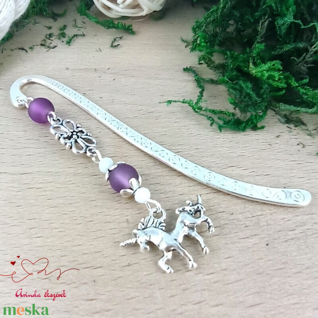 Unikornis könyvjelző � lila gyöngyökkel, varázslatos szülinapi ajándék gyerekeknek - könyv & zene - könyvjelző - Meska.hu