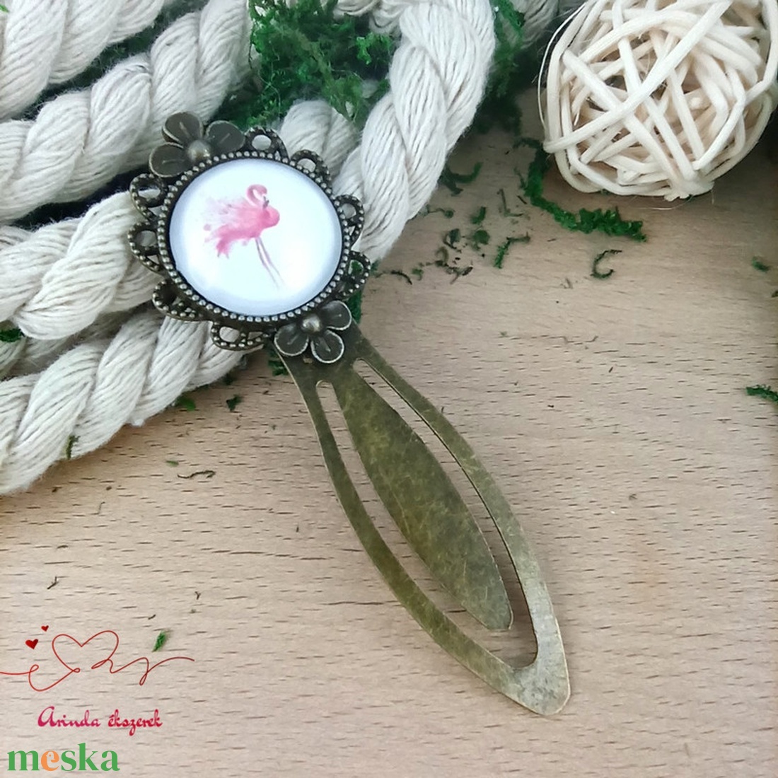 Flamingó mintás üveglencsés könyvjelző � vidám, nőies ajándék olvasóknak - könyv & zene - könyvjelző - Meska.hu