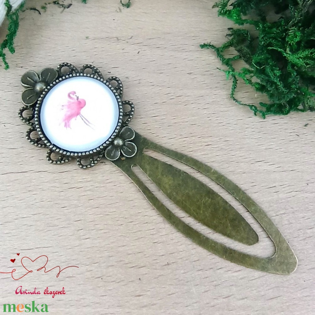 Flamingó mintás üveglencsés könyvjelző � vidám, nőies ajándék olvasóknak - könyv & zene - könyvjelző - Meska.hu