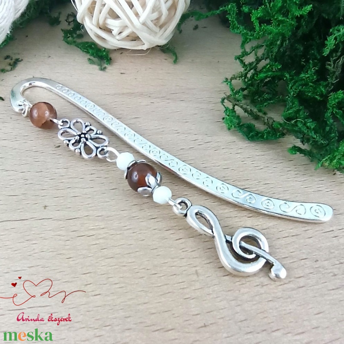 Violinkulcs könyvjelző � barna gyöngyökkel, évzáró ajándék pedagógusnak - könyv & zene - könyvjelző - Meska.hu