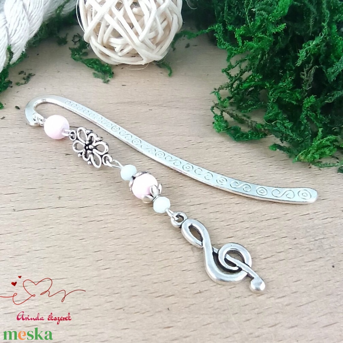 Violinkulcs könyvjelző � rózsaszín gyöngyökkel, évzáró ajándék pedagógusnak - könyv & zene - könyvjelző - Meska.hu