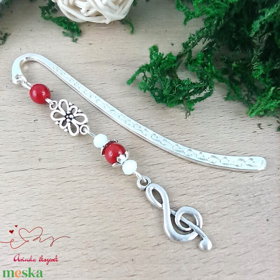 Violinkulcs könyvjelző � piros gyöngyökkel, évzáró ajándék pedagógusnak - könyv & zene - könyvjelző - Meska.hu