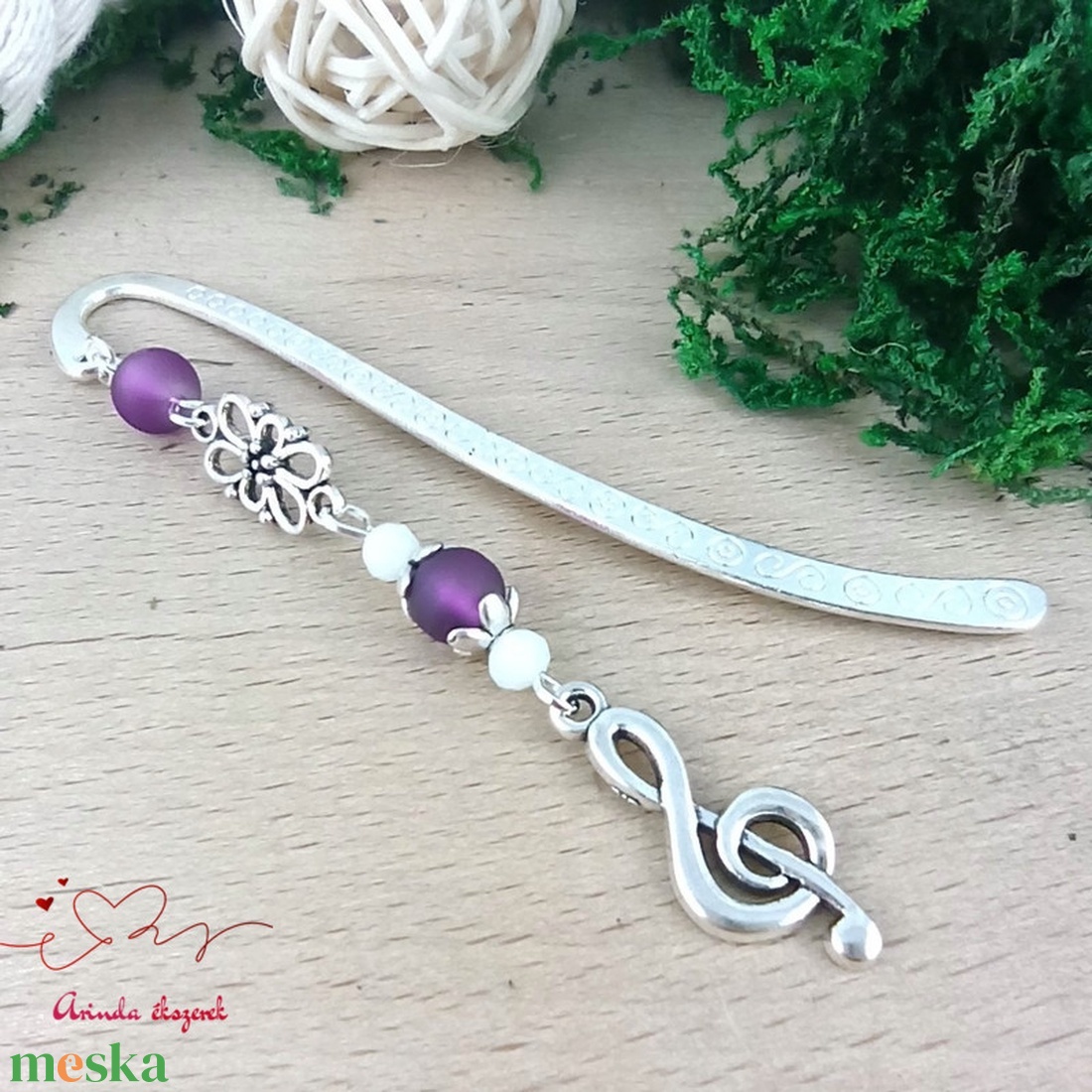 Violinkulcs könyvjelző � lila gyöngyökkel, évzáró ajándék pedagógusnak - könyv & zene - könyvjelző - Meska.hu