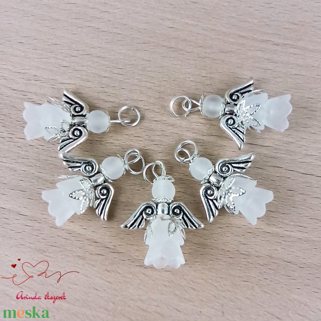 Karácsonyi angyalka � 5 db apró angyal � fehér - karácsony - karácsonyi ajándékozás - karácsonyi képeslap, üdvözlőlap, ajándékkísérő - Meska.hu