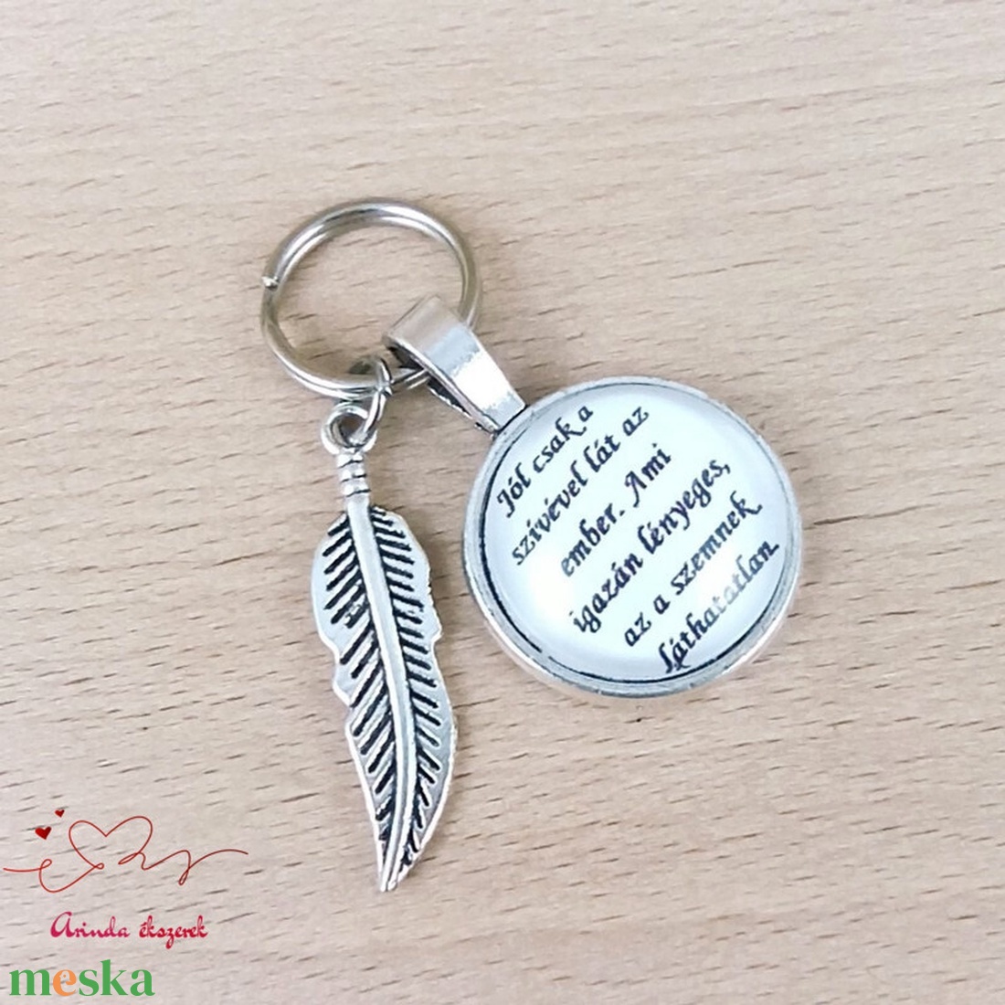 Toll medálos üveglencsés kulcstartó pedagógusnapra - táska & tok - kulcstartó & táskadísz - kulcstartó - Meska.hu