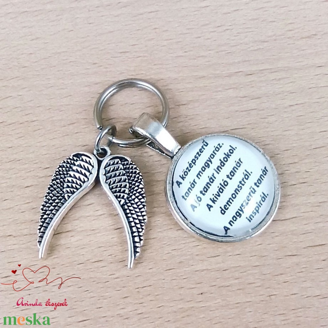 Dupla angyalszárny medálos üveglencsés kulcstartó pedagógusnapra - táska & tok - kulcstartó & táskadísz - kulcstartó - Meska.hu