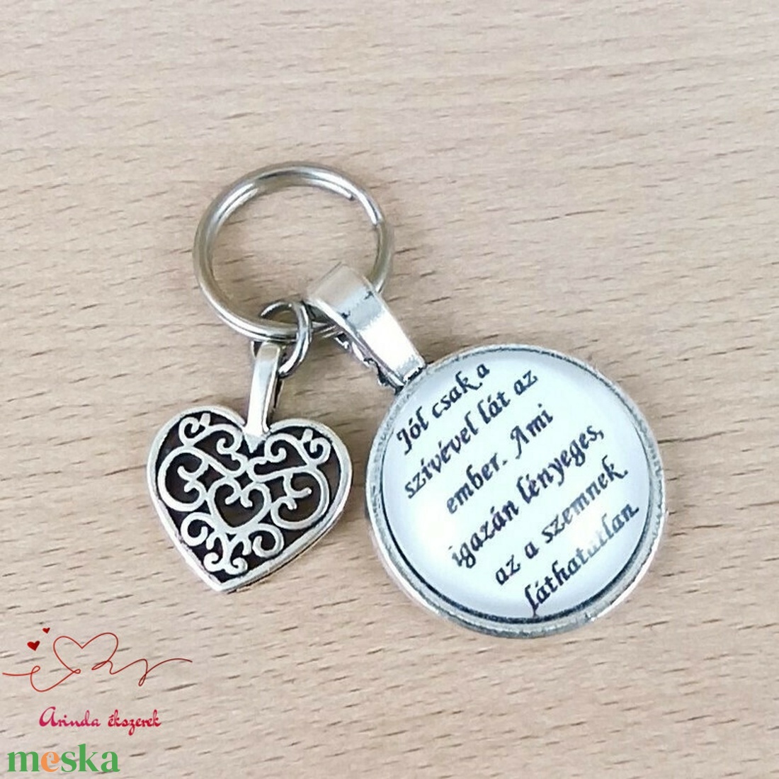Szív medálos üveglencsés kulcstartó pedagógusnapra - táska & tok - kulcstartó & táskadísz - kulcstartó - Meska.hu