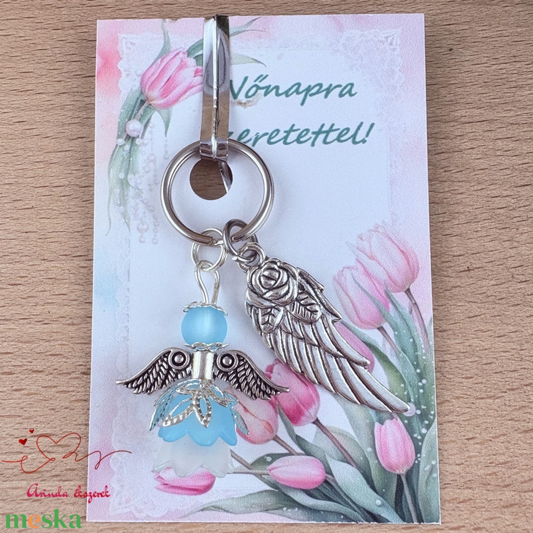 Nőnapi ajándék - világoskék angyal kulcstartó ajándékkártyával, választható medállal és kártyával - táska & tok - kulcstartó & táskadísz - kulcstartó - Meska.hu