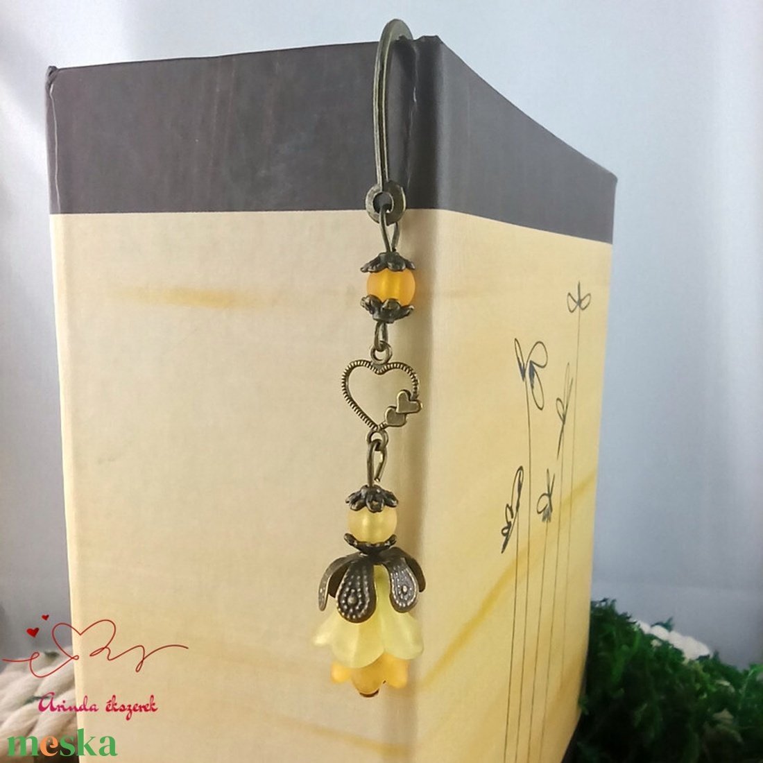 Sárga virágos könyvjelző - könyv & zene - könyvjelző - Meska.hu