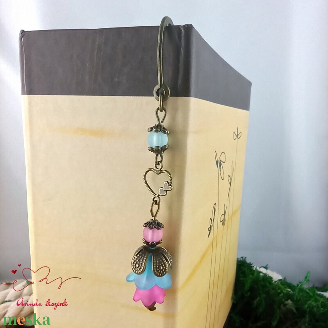 Türkiz-pink virágos könyvjelző - könyv & zene - könyvjelző - Meska.hu