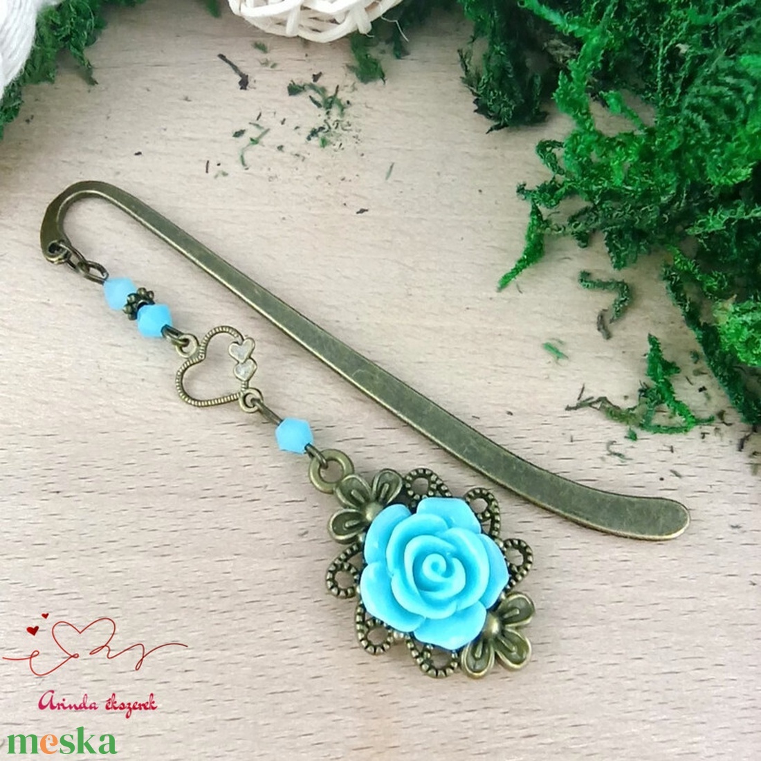 Világoskék rózsás könyvjelző - Anyák napi apró figyelmesség #15 - könyv & zene - könyvjelző - Meska.hu