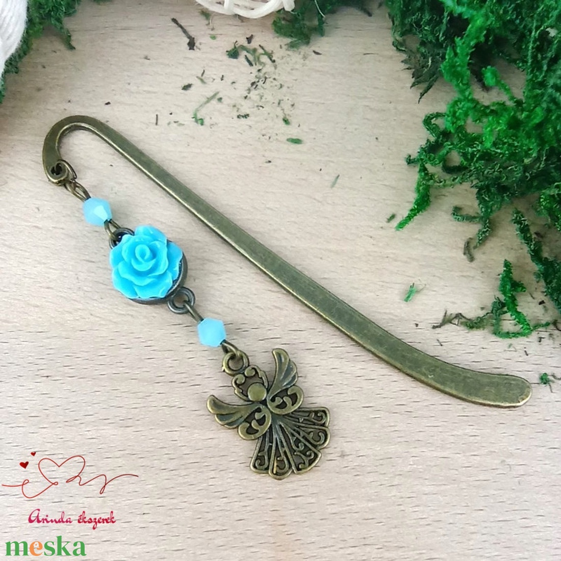 Világoskék rózsás könyvjelző - Anyák napi apró figyelmesség #9 - könyv & zene - könyvjelző - Meska.hu