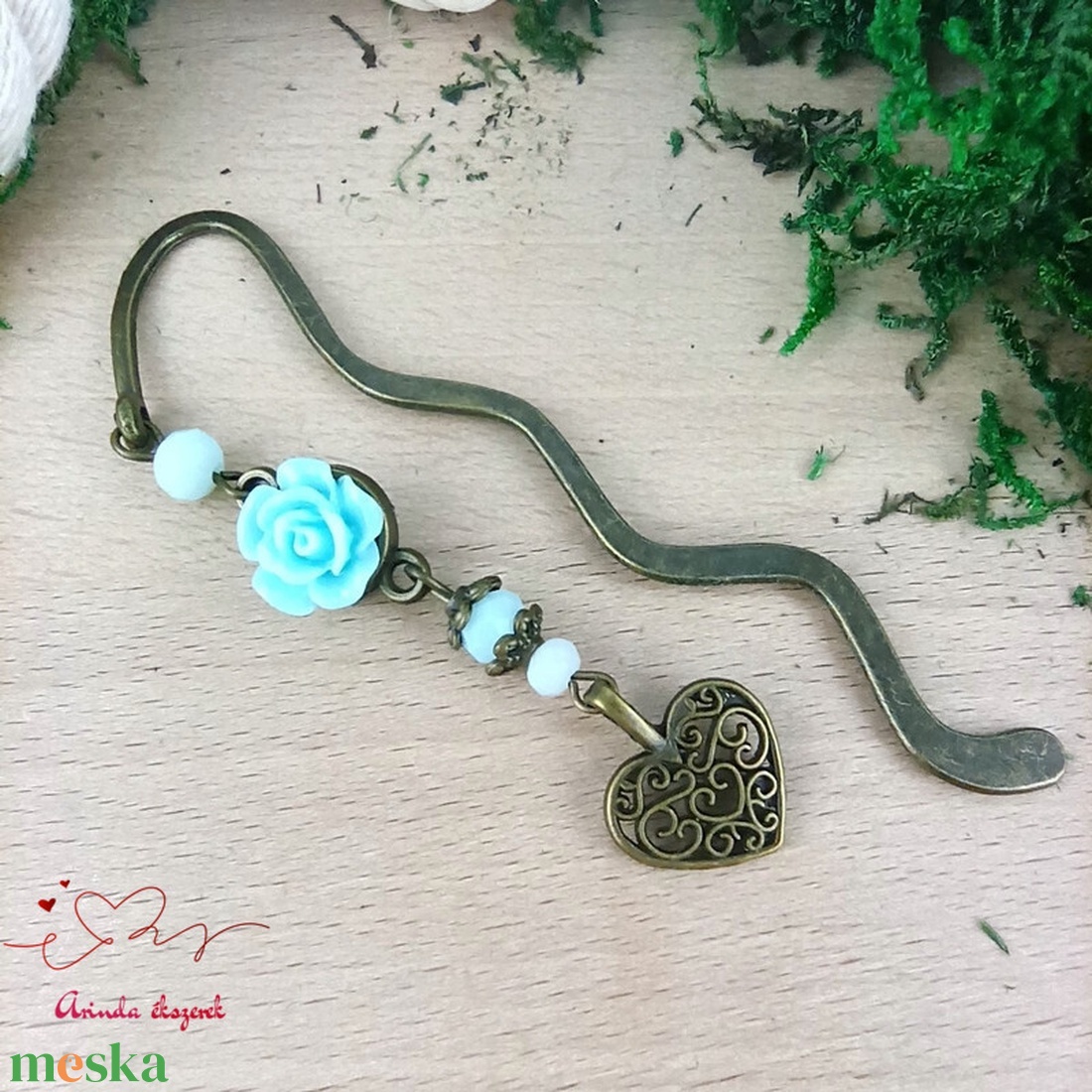 Világoskék rózsás könyvjelző - Anyák napi apró figyelmesség #8 - könyv & zene - könyvjelző - Meska.hu