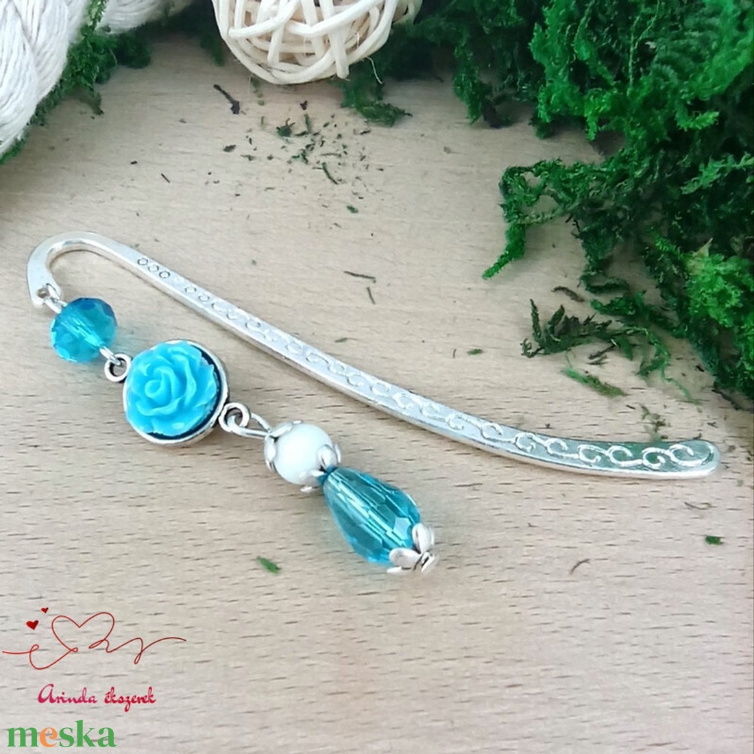 Világoskék rózsás könyvjelző - Anyák napi apró figyelmesség #5 - könyv & zene - könyvjelző - Meska.hu