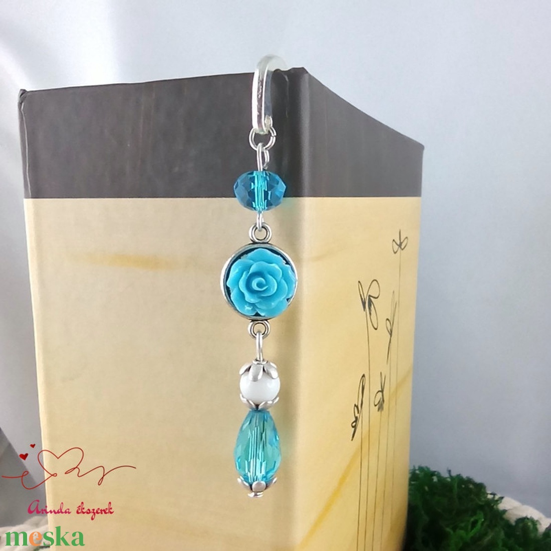 Világoskék rózsás könyvjelző - Anyák napi apró figyelmesség #5 - könyv & zene - könyvjelző - Meska.hu