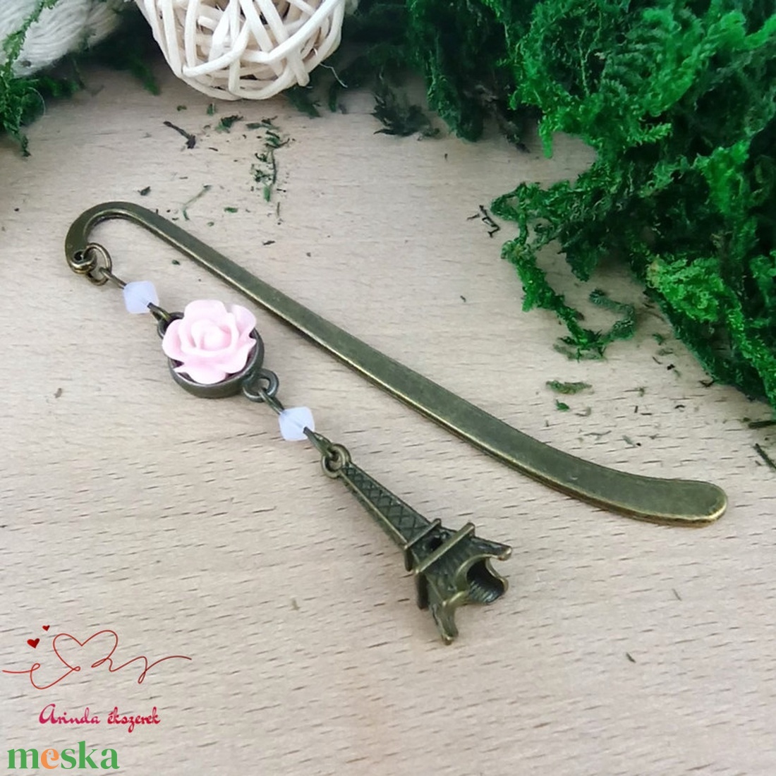 Rózsaszín rózsás könyvjelző - Anyák napi apró figyelmesség #22 - könyv & zene - könyvjelző - Meska.hu