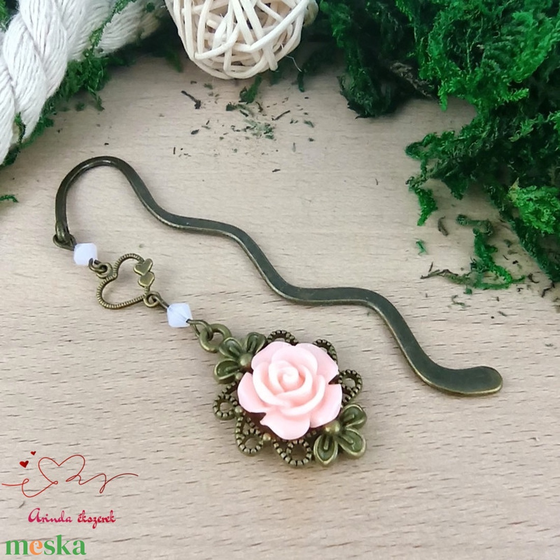 Rózsaszín rózsás könyvjelző - Anyák napi apró figyelmesség #16 - könyv & zene - könyvjelző - Meska.hu