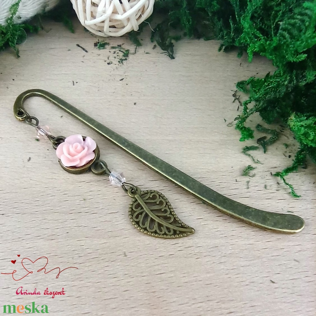 Rózsaszín rózsás könyvjelző - Anyák napi apró figyelmesség #24 - könyv & zene - könyvjelző - Meska.hu