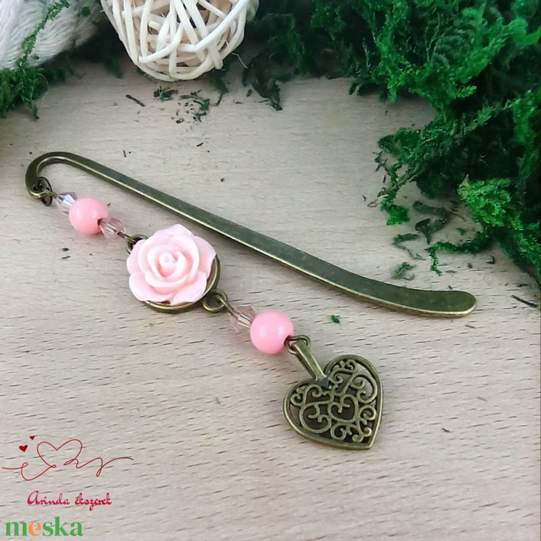 Rózsaszín rózsás könyvjelző - Anyák napi apró figyelmesség #25 - könyv & zene - könyvjelző - Meska.hu