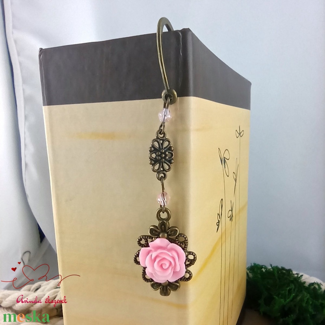 Rózsaszín rózsás könyvjelző - Anyák napi apró figyelmesség #26 - könyv & zene - könyvjelző - Meska.hu