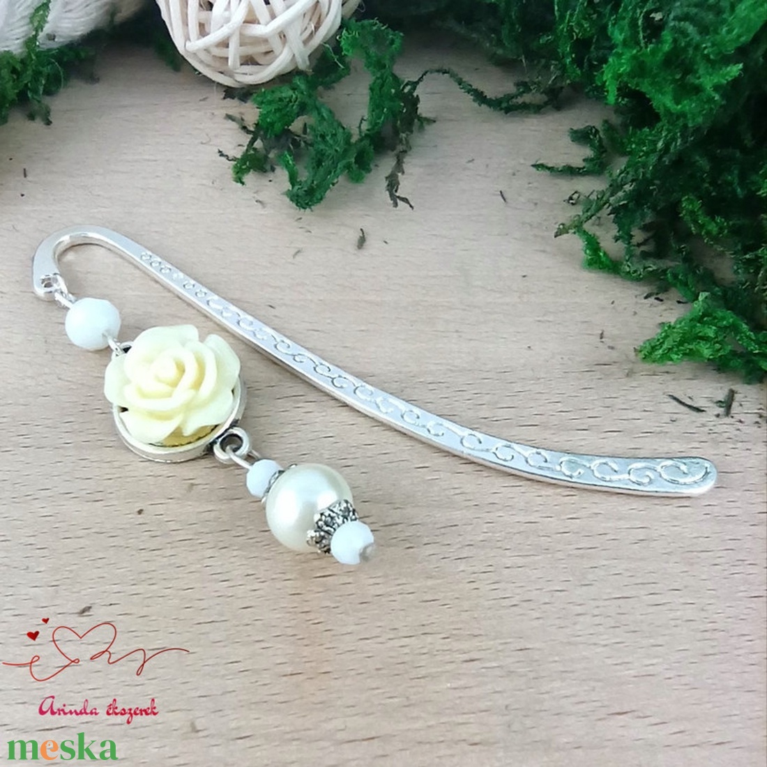 Rózsaszín rózsás könyvjelző - Anyák napi apró figyelmesség #33 - könyv & zene - könyvjelző - Meska.hu