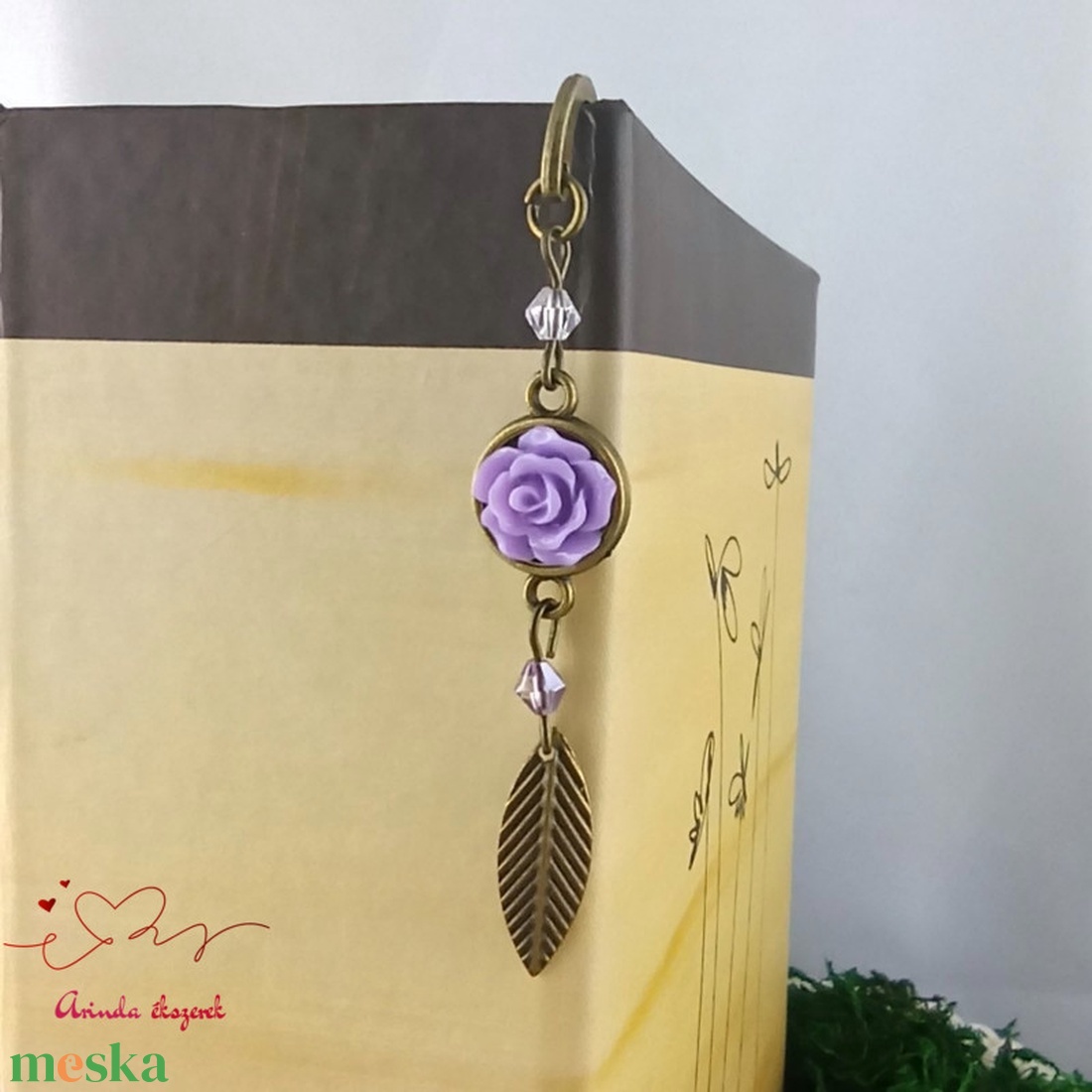 Rózsaszín rózsás könyvjelző - Anyák napi apró figyelmesség #52 - könyv & zene - könyvjelző - Meska.hu