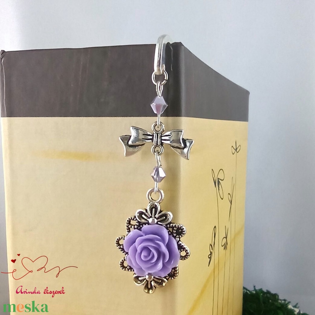 Rózsaszín rózsás könyvjelző - Anyák napi apró figyelmesség #54 - könyv & zene - könyvjelző - Meska.hu