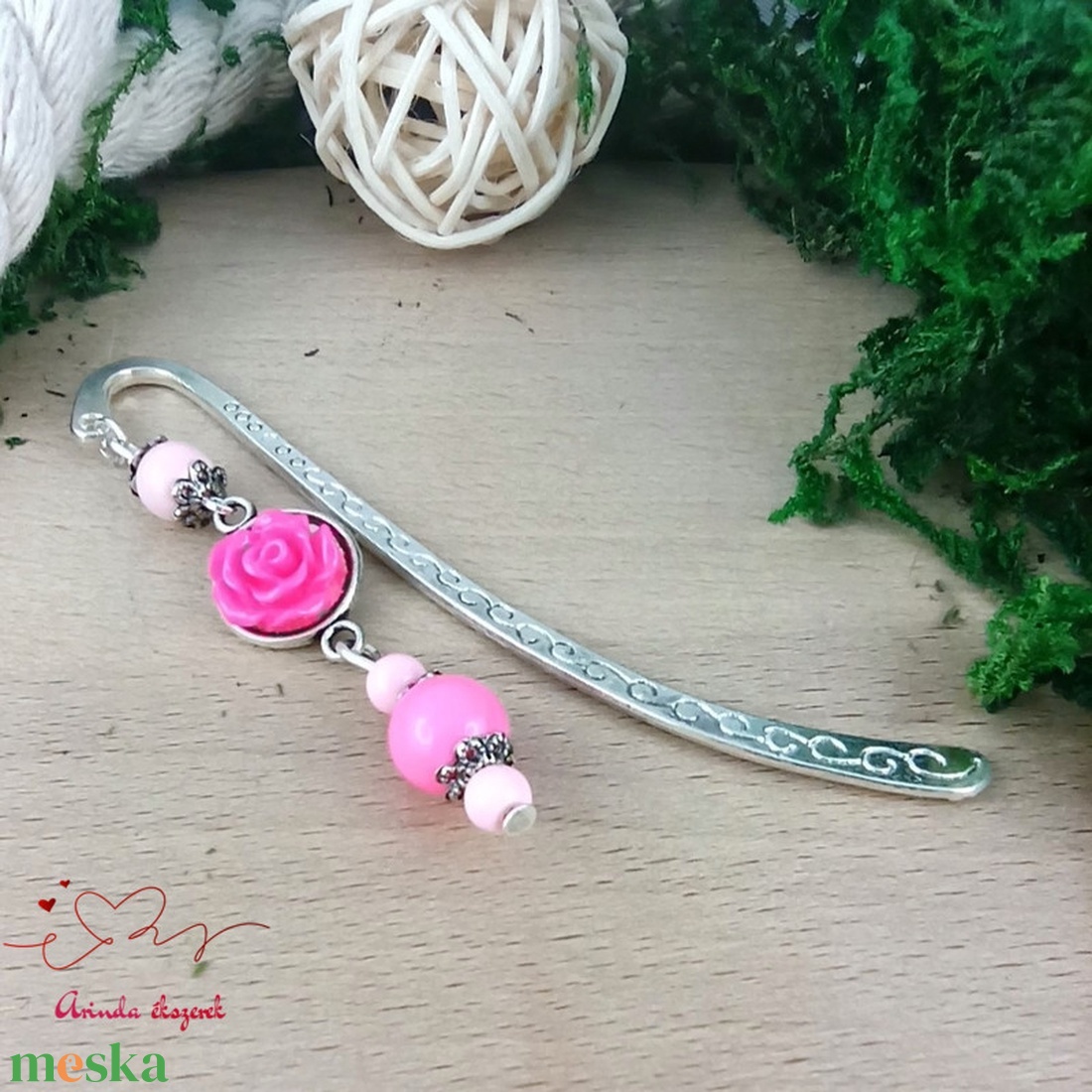 Pink rózsás könyvjelző - Anyák napi apró figyelmesség #85 - könyv & zene - könyvjelző - Meska.hu