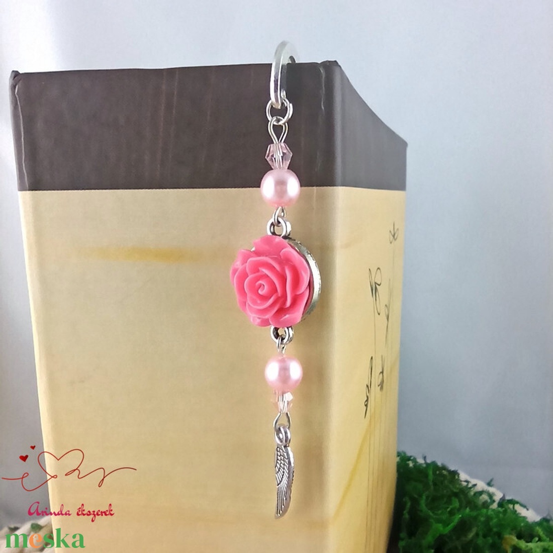 Pink rózsás könyvjelző - Anyák napi apró figyelmesség #93 - könyv & zene - könyvjelző - Meska.hu