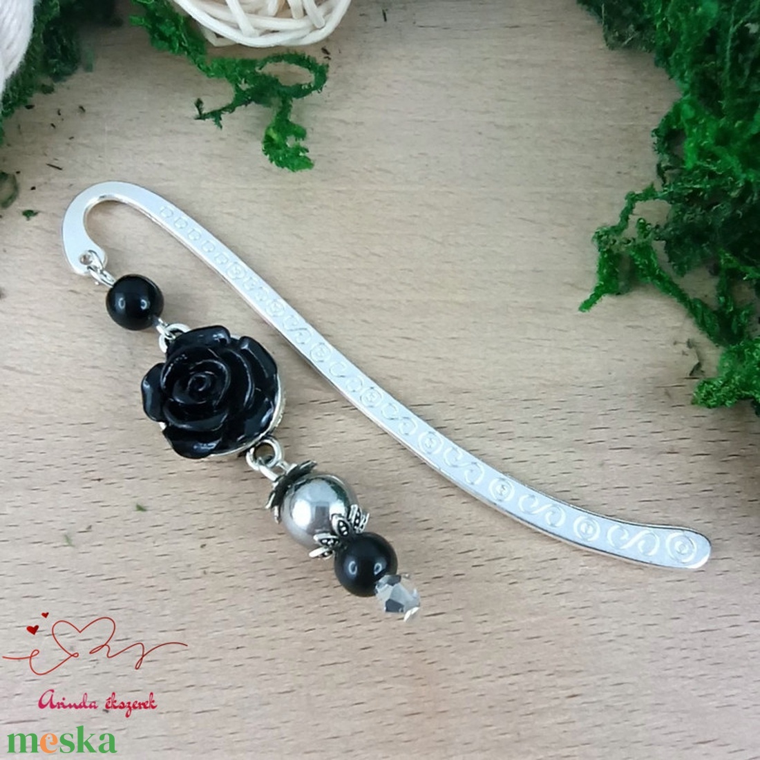 Fekete rózsás könyvjelző - Anyák napi apró figyelmesség #80 - könyv & zene - könyvjelző - Meska.hu