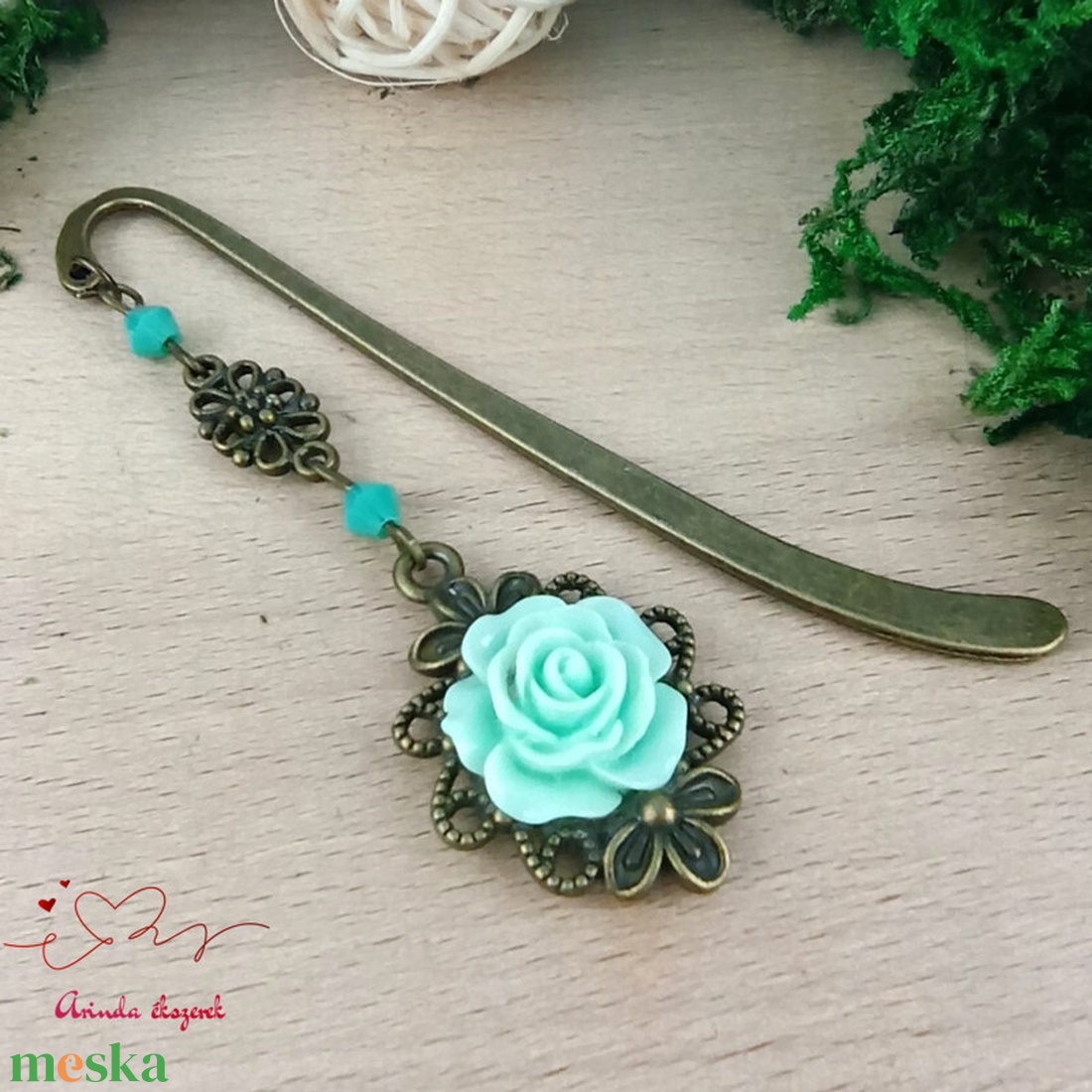 Menta rózsás könyvjelző - Anyák napi apró figyelmesség #64 - könyv & zene - könyvjelző - Meska.hu