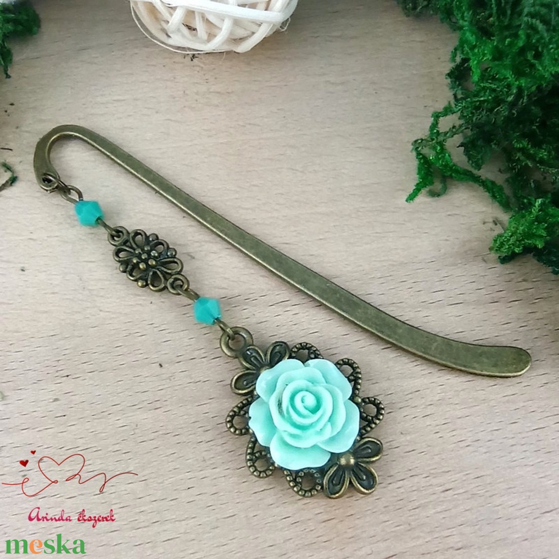 Menta rózsás könyvjelző - Anyák napi apró figyelmesség #64 - könyv & zene - könyvjelző - Meska.hu