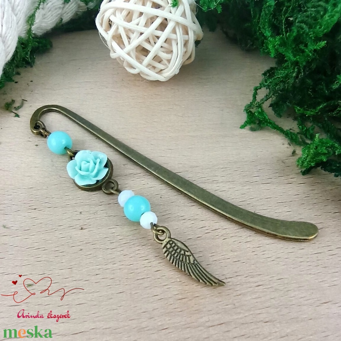 Menta rózsás könyvjelző - Anyák napi apró figyelmesség #70 - könyv & zene - könyvjelző - Meska.hu